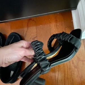 Women’s express sandals size 8